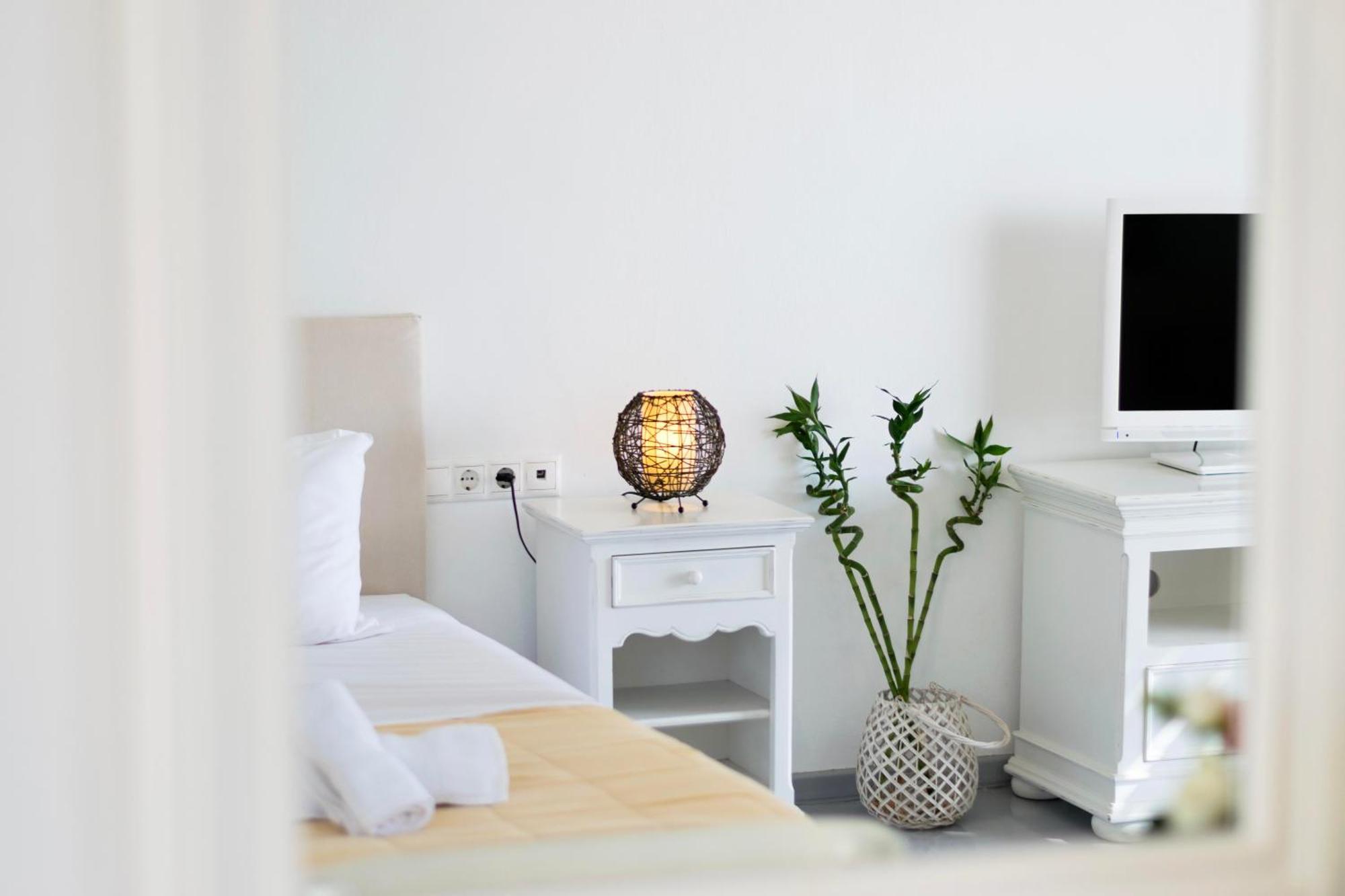With-Inn Mykonos Suites Турлос Екстер'єр фото